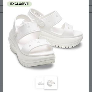 ‼️SOLD‼️MEGA CRUSH CROC SANDALS W7 BNWT SOLD OUT EVERYWHERE ‼️SOLD‼️